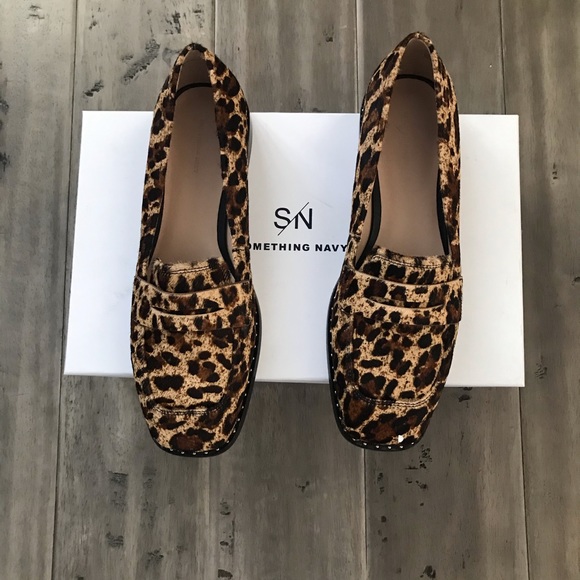 NWT Something Navy Leopard Loafers - Picture 4 of 8